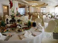Hotel Korona Spa & Wellness - Pysäköinti