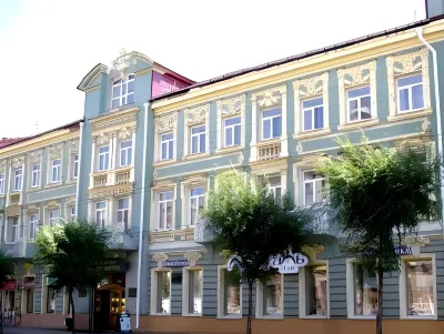 Bristol-Zhiguli Hotel Hotel dekat Samara State Institute of Culture