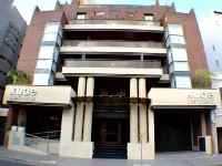 Kube Apartments Express Hotels near UNC Historical Museum - Manzana Jesuítica