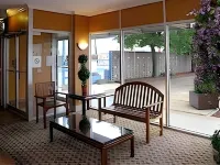 คิงส์อินน์ซีวิคซีนเตอร์ยูเอบี โรงแรมใน