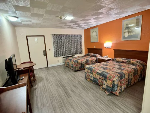 Knights Inn Galax Hotels in Fries