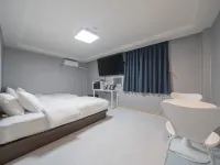 Stay in Pocheon Отели рядом с достопримечательностью «Храм Пуёнса»