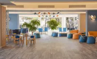 拉皮塔霍維馬海濱家庭飯店 - 山景