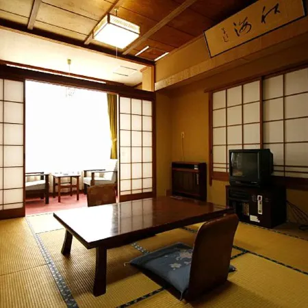 Nakahamaya