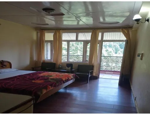 Hotel Megha View (Dalhousie,HP) - 2 stjerner