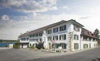 Hotel Bad Murtensee Các khách sạn ở Bellerive