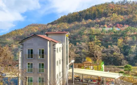 Gwangju Sesame Pension Отели в г. Кванджу