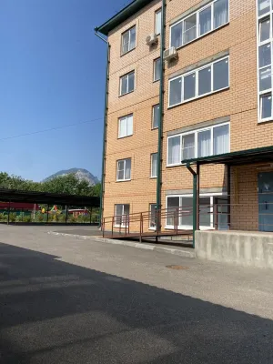 Kvartira V Luchshem Rayone Goroda Flat