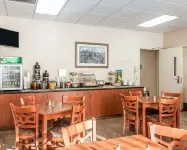 Quality Inn Downtown Convention Center - petit déjeuner