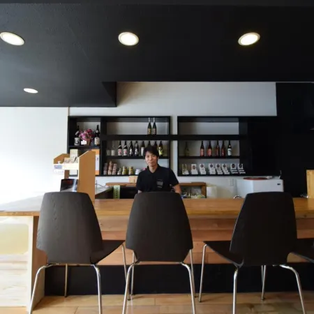 Saga International Guesthouse Hagakure Отели рядом с достопримечательностью «Мемориальный музей Окума»