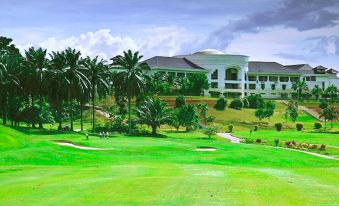 Bukit Beruntung Business Hotel