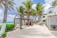 Hotel San Luis Beach House by OxoHotel