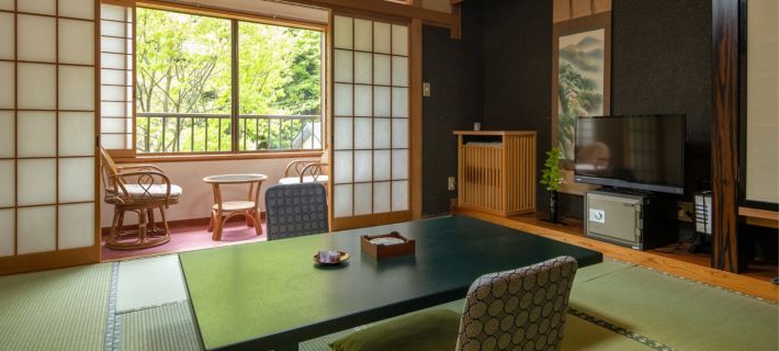 Shima Onsen Kotobukiya Ryokan Hotels in Nakanojo