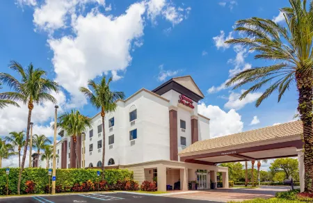 Hampton Inn & Suites Wellington Отели рядом с достопримечательностью «Royal Palm Beach Commons Park»