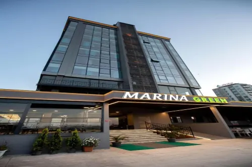 Marina Green Suit Hotel Hotels in Yomra