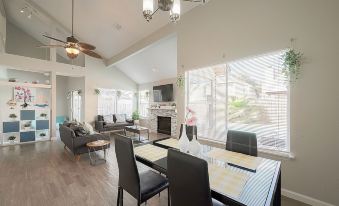 Modern Tranquility in Katy TX - Arcade Room & Pool