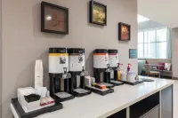 Hampton by Hilton Dallas East - breakfast