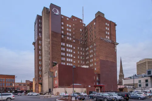 DoubleTree by Hilton Utica - Wifi