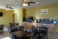 SureStay Studio by Best Western El Dorado - breakfast