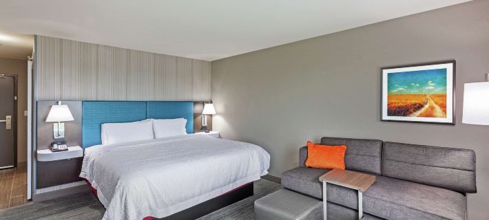 Hampton Inn by Hilton Gardner Conference Center Hotels in Johnson County