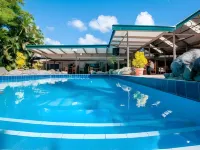 Tanoa Skylodge Hotel - Rooftop Pools