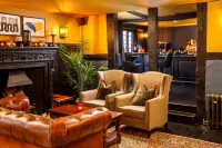 voco LYTHE HILL HOTEL & SPA by IHG - ที่มีบาร์
