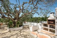 Villa V3 with Private Pool and Air Conditioning and Free Wifi Internet