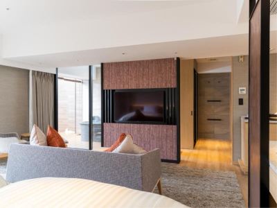 デラックス ツインルーム 露天風呂付 草津ナウリゾートホテルの写真