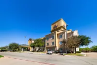Comfort Inn & Suites Near Lake Lewisville - Parkering