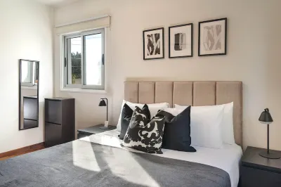 Phaedrus Living Evergreen City Flat Отели рядом с достопримечательностью «GSP Stadium»