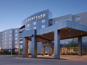 Courtyard Calgary Airport