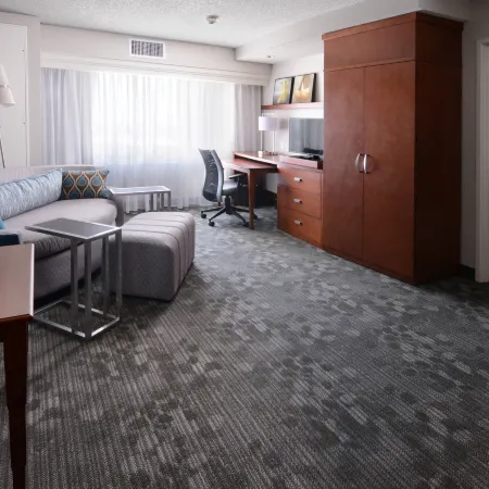 Courtyard Houston Pearland