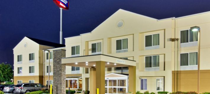 Fairfield Inn & Suites Clarksville Hotels in Clarksville