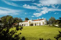 Estancia La Paz Hotel Hoteles en Totoral