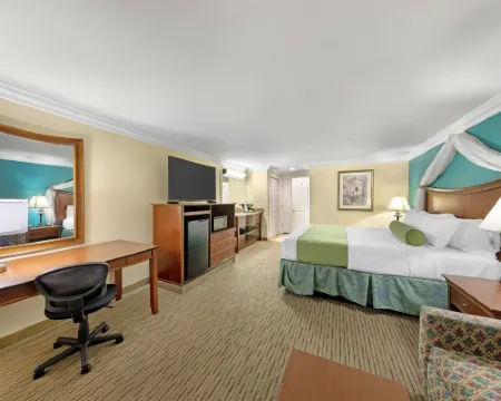 Best Western Harbour Inn Suites Hotels in Sunset Beach