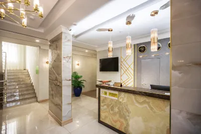 Blue Marlin Hotel 格連吉克機場附近的飯店