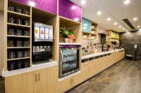 Home2 Suites by Hilton North Conway - Breakfast