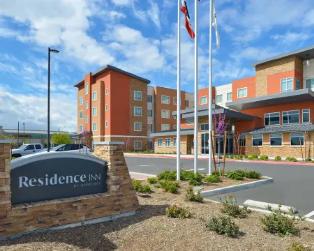 Residence Inn Visalia Hotels in Visalia