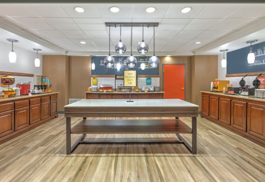 5. 햄프턴 인 킹즈..