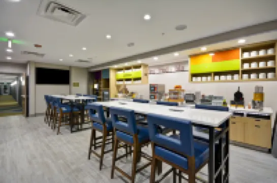 Home2 Suites by Hilton Jackson, MI Hoteles en Municipio de Blackman