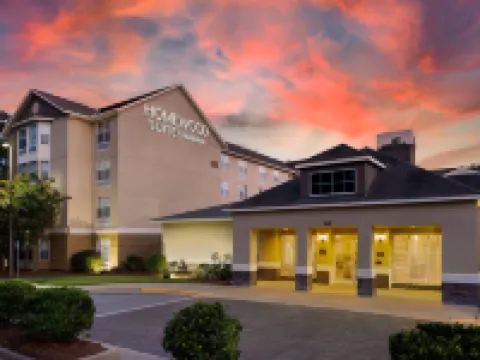 โฮมวูดสวีทส์ บายฮิลตัน มอนต์กอเมอรี โรงแรมในมอนต์กอเมอรี