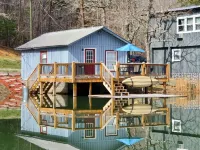 Hooked On A Feeling — Fishing Cabin - Chalets
