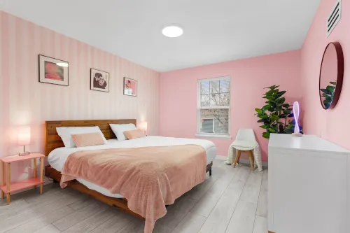 Modern Luxury Escape with Mini Golf + Game Room