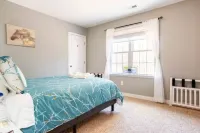 Beautiful and Spacious home w/Outdoor Kitchen