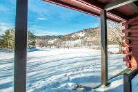 Large Cozy Log Cabin Overlooking Black Mountain - Storyland Minutes Away