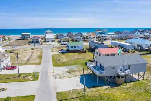 Topsail Turtle- 🐢Ocean & Sound views- Golf cart 🏝️
