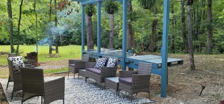 Fish Fry Cabin with Dock on Watts Bar Lake