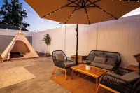 Luxury 2Br Retreat with Glamping Tent Near Universal Studios, Hollywood!!!