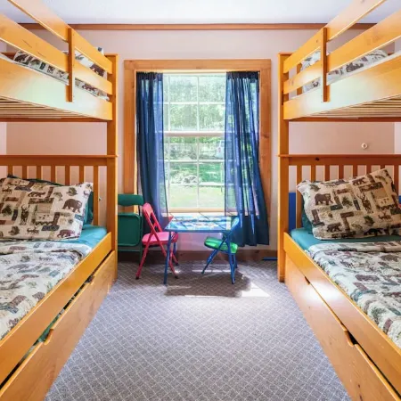 Hocking Hills Getaway w/ Hot Tub, Sauna & 20 Private Acres. Pet-Friendly!