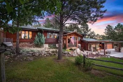 NEW! Glamping A-Frames, Stargazer 2 at Dakota Dream